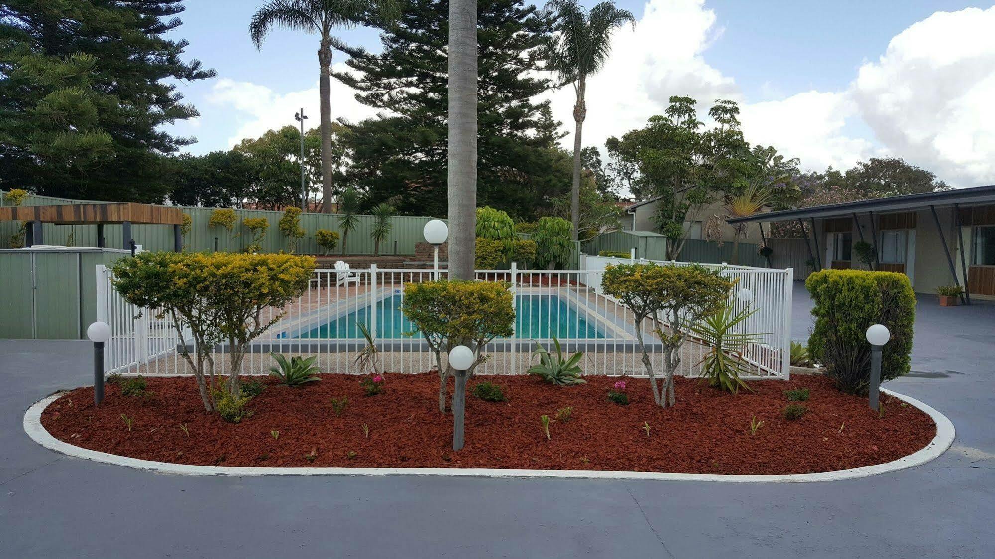 Lake Macquarie Belmont Palms Motel מראה חיצוני תמונה